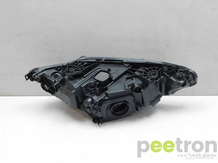 Б/У Б/У Корпус фары левой новая full LED