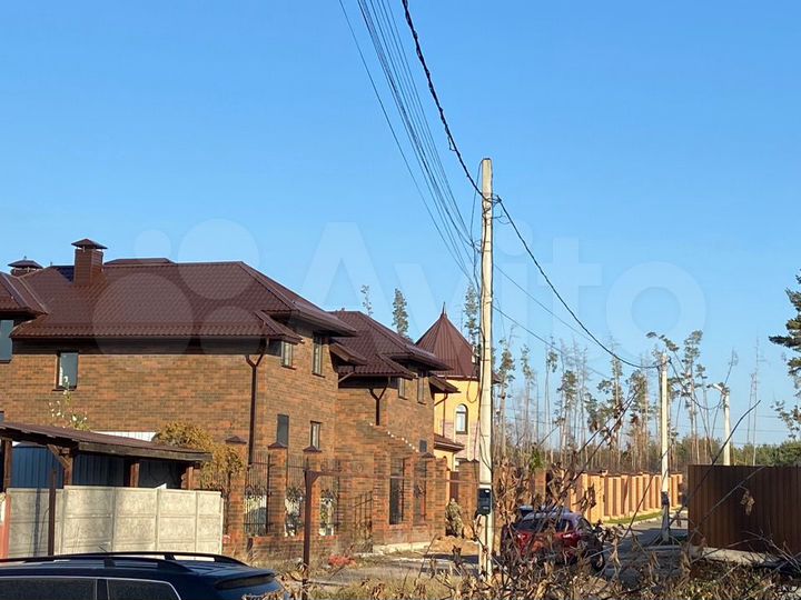 Таунхаус 238 м² на участке 5 сот.