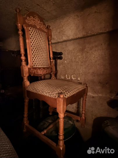 Стулья для гостиной/кухни