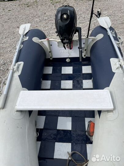 Комплект лодка мотор