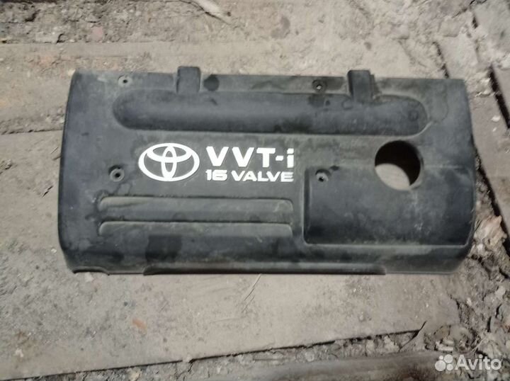 Крышка двигателя Corolla 120 Рейсталинг