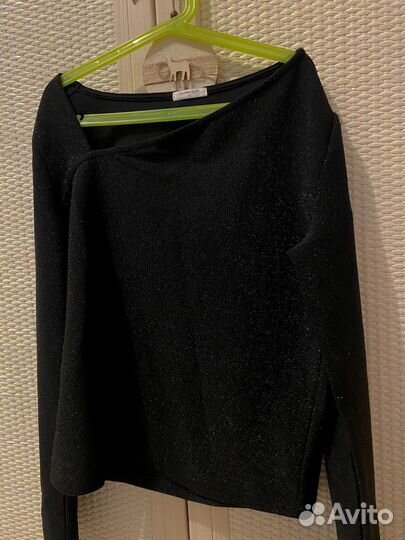 Блестящий черный топ