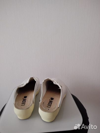 Сабо женские кожаные Leon,37р,белые,медицинские