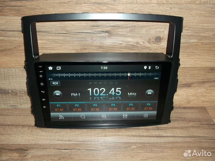 Магнитола Mitsubishi Pajero 4 Android GPS