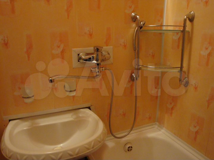 2-к. квартира, 52 м², 3/5 эт.