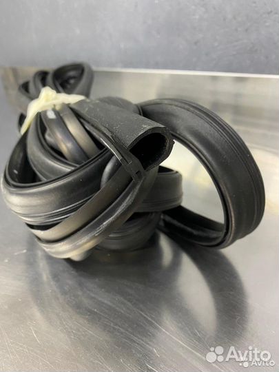 Уплотнители для дверей холодильных камер