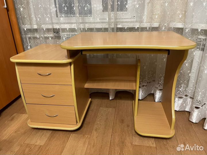 Компьютерный стол бу