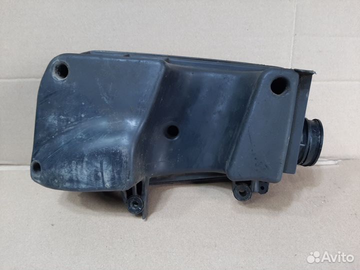 Корпус воздушного фильтра Honda Lead AF20 HF05