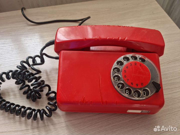 Старый телефон СССР