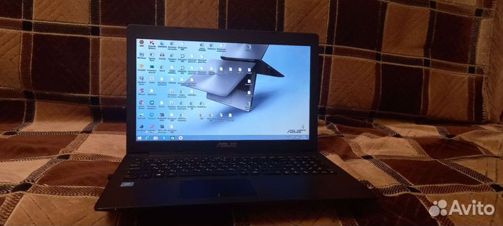 Ноутбук asus