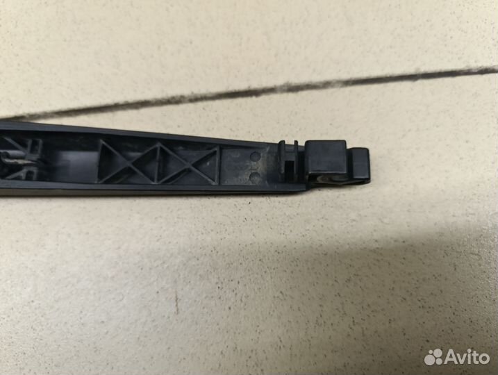 Поводок стеклоочистителя переднего Hyundai-KIA RIO 2011-2017