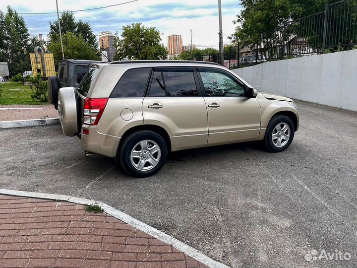 Suzuki Grand Vitara 2.4 AT, 2008, 225 000 км