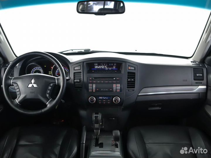 Mitsubishi Pajero 3.0 AT, 2011, 282 958 км