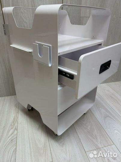 Тумба для аппаратов индиба металлическая Рассрочка