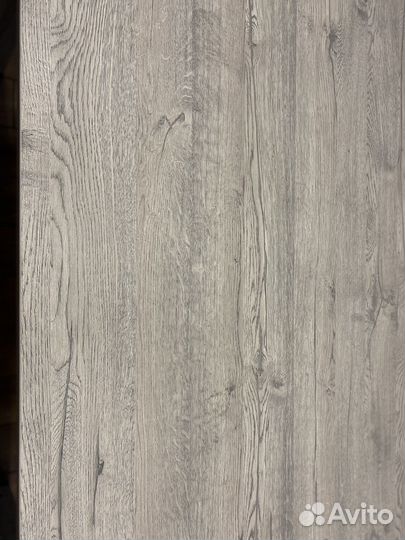 Кухонный стол