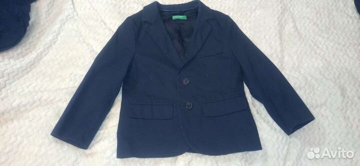 Пиджак в отл состоянии на мальчика 3-5 лет