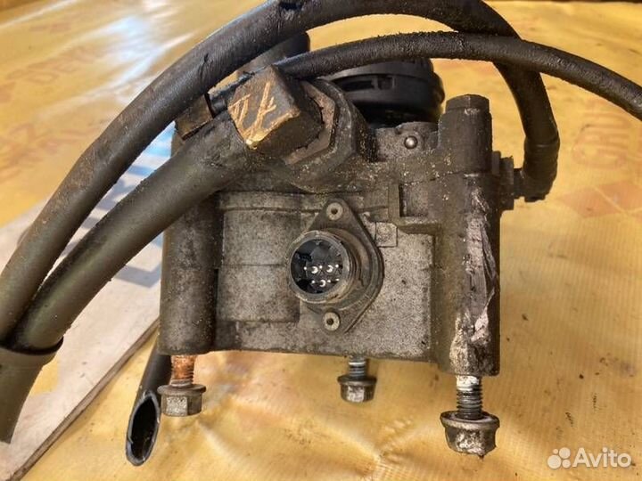 Клапан ускорительный Mercedes-Benz Actros 3 (MP3)