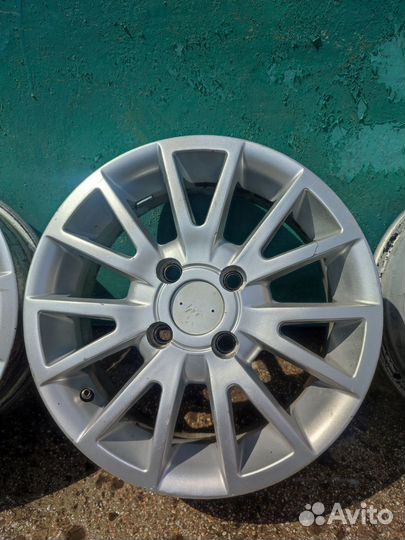 Красивые диски 4/100 R14