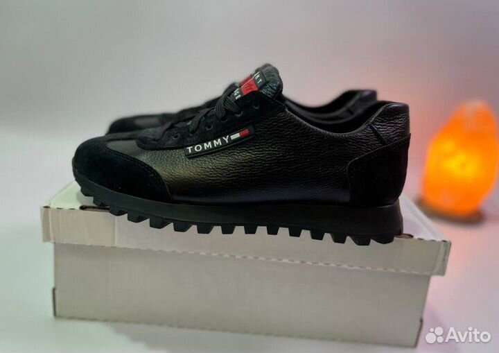 Кроссовки Tommy Hilfinger комфортные