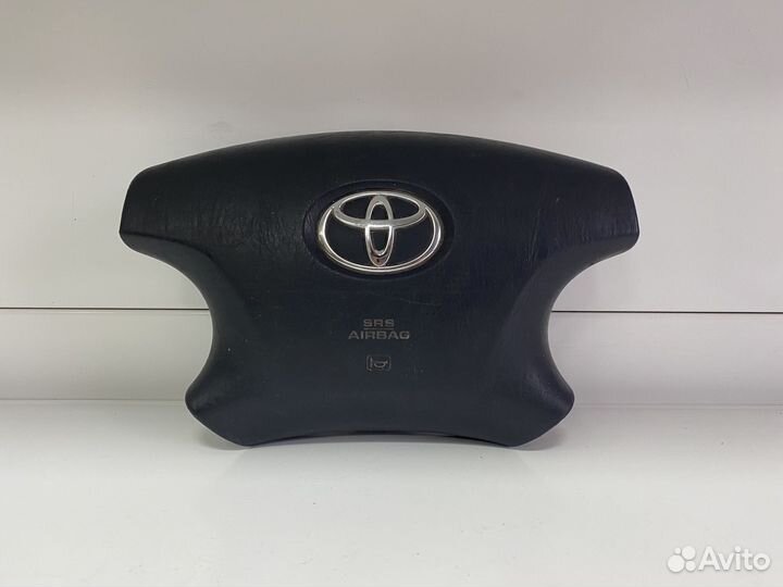 Подкшка безопасности Toyota Camry