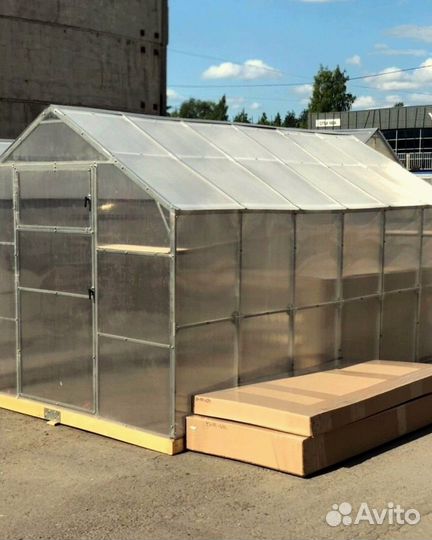 Теплица из поликарбоната