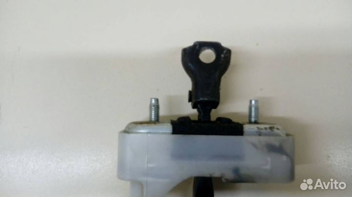 Ограничитель двери Toyota Highlander U40 2007-2013