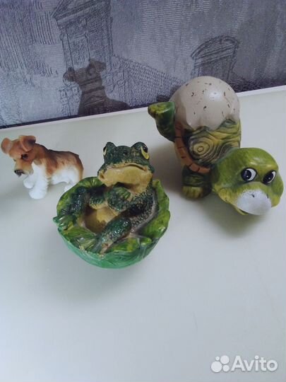 Статуэтка лягушка