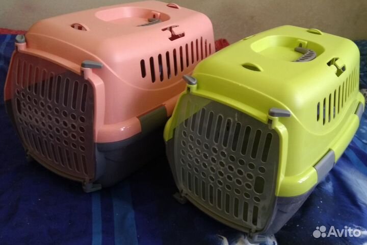Переноска для кошек и собак