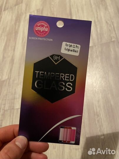 Защитное стекло на Айфон (iPhone)