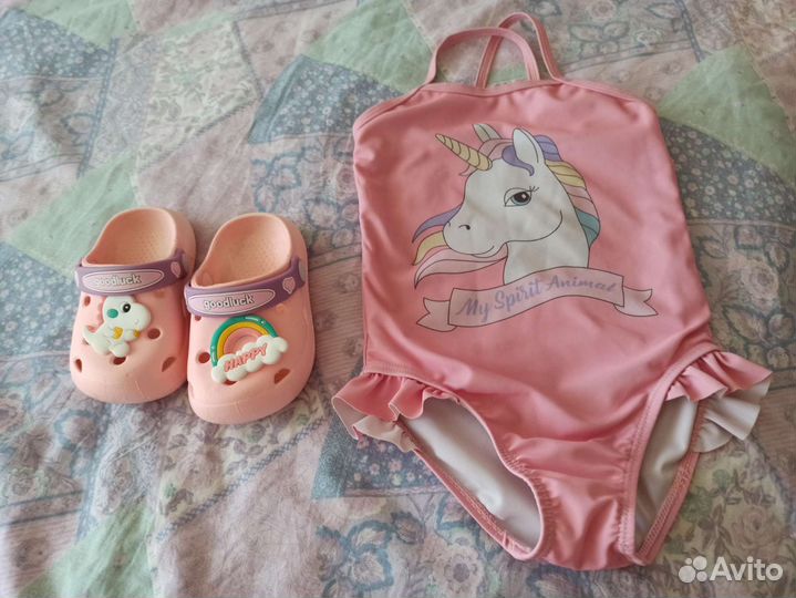 Купальник для девочки 98 и сабо 20-22