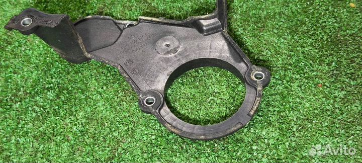 Кожух ремня грм нижний Volkswagen Jetta 6 1.4 czta