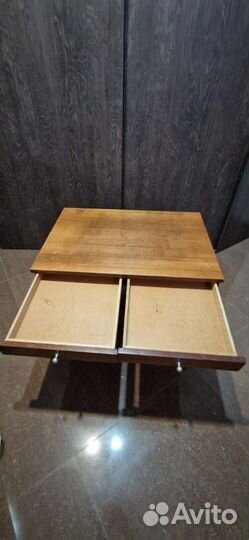 Передвижной столик