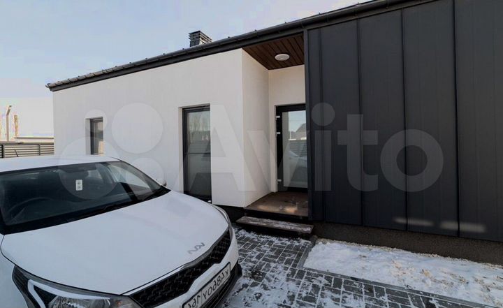 Дом 69 м² на участке 4 сот.