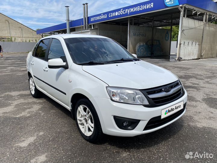LADA Granta 1.6 МТ, 2012, 200 000 км