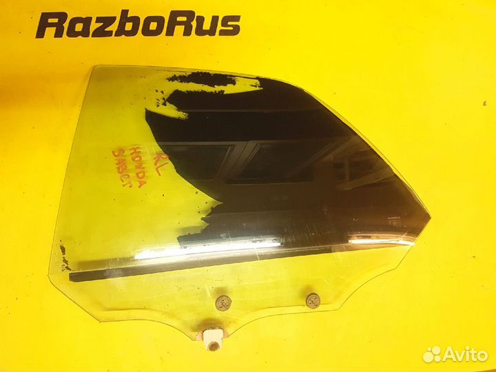 Стекло боковое заднее левое Honda Inspire UA2