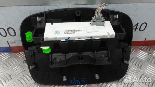 Монитор renault megane 3 (ADN05JA01)