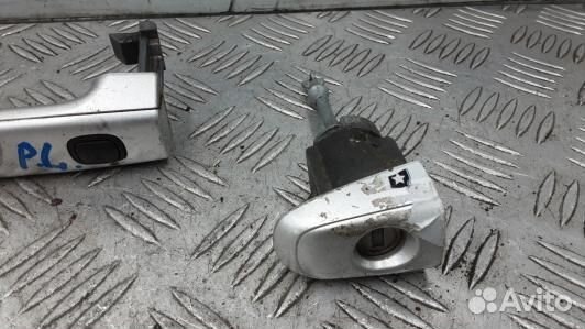 Ручка наружная передняя левая lexus RX 3 (1NN33EP0