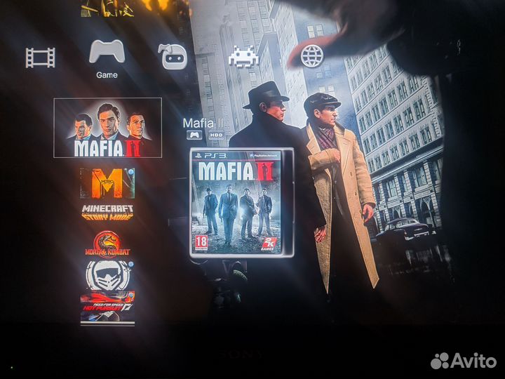 Sony PlayStation 3 Slim, 320 GB, 35 игр, 2 джоя