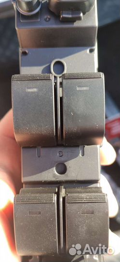 Блок управления стеклоподъёмниками