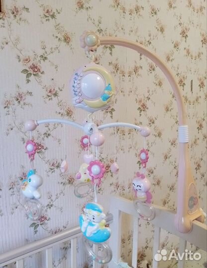 Музыкальный мобиль на кроватку Baby Crib Mobile