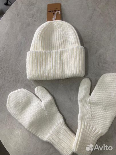 Шапка вязаная