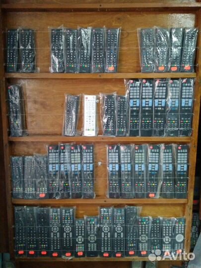 Пульт Hitachi CLE-947 для телевизора