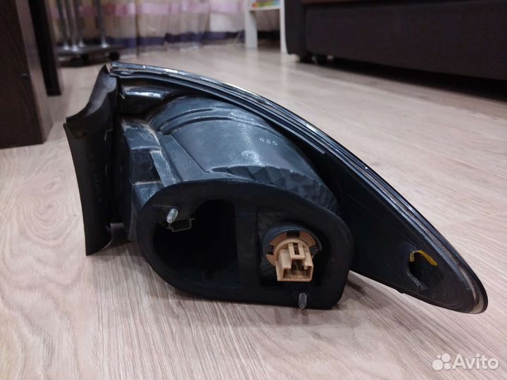 Фонарь задний левый наружный Мазда 6 (GG)