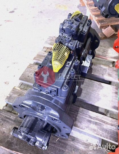 Основной насос Case CX210B K3V112DTP