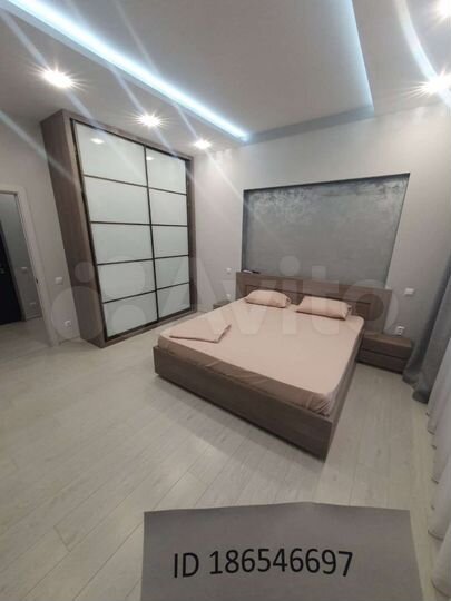 1-к. квартира, 52 м², 4/5 эт.