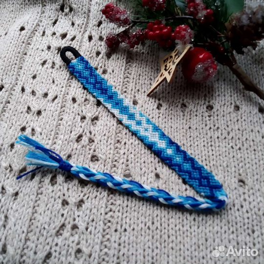 Фенечки из мулине