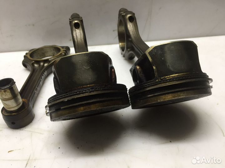 Поршень Tiguan 1.4 в сборе оригинал бу