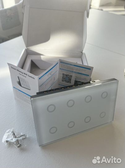 Умный сенсорный настенный выключатель с Wi-Fi