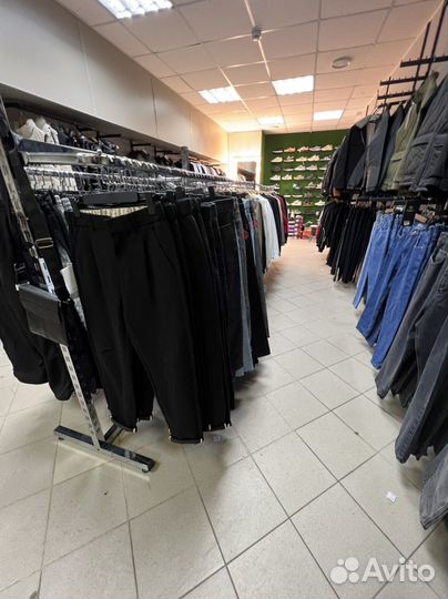 Мужская одежда и обувь в наличии