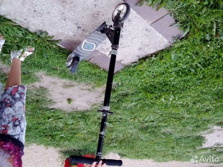 Самокат двухколесный б/у